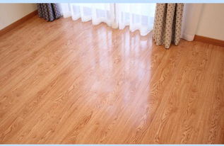 臥室鋪木地板，避坑指南 選對材質是關鍵，別讓貓膩坑了你